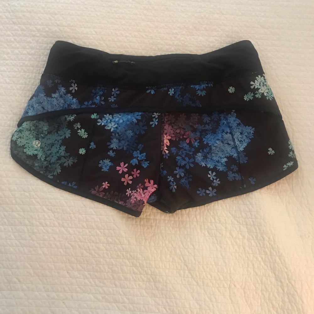 Lulu lemon shorts